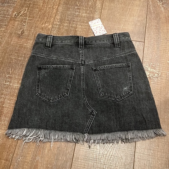 Free People Faded Black Frayed Hem Sidecar Distressed Mini Skirt - Picture 6 of 7